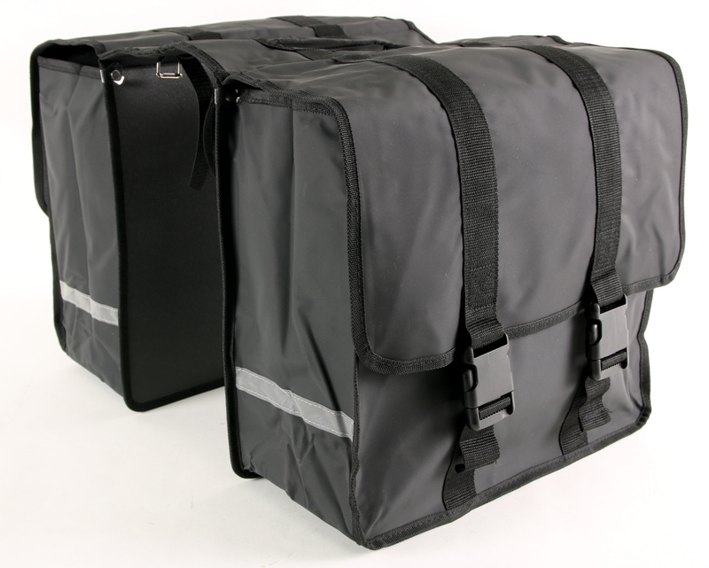 Dubbele fietstas 45 liter waterafstotend bisonyl zwart