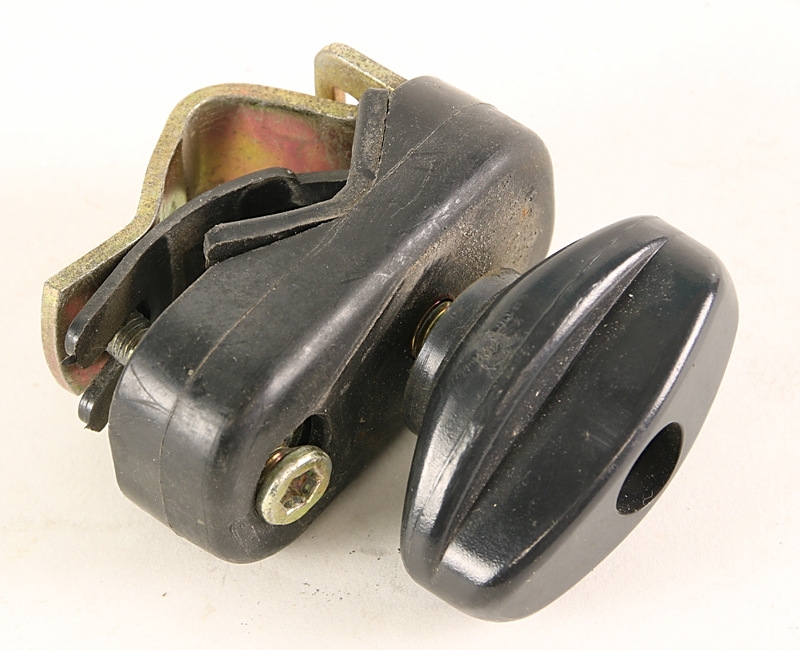 Gebruikte bobike montage knop zwart per stuk