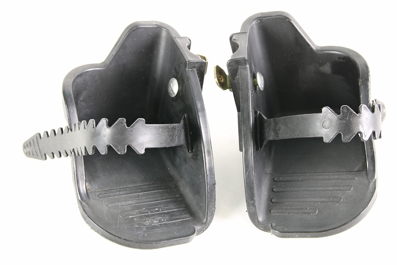 Gebruikte bobike voetenbakjes met riemen zwart