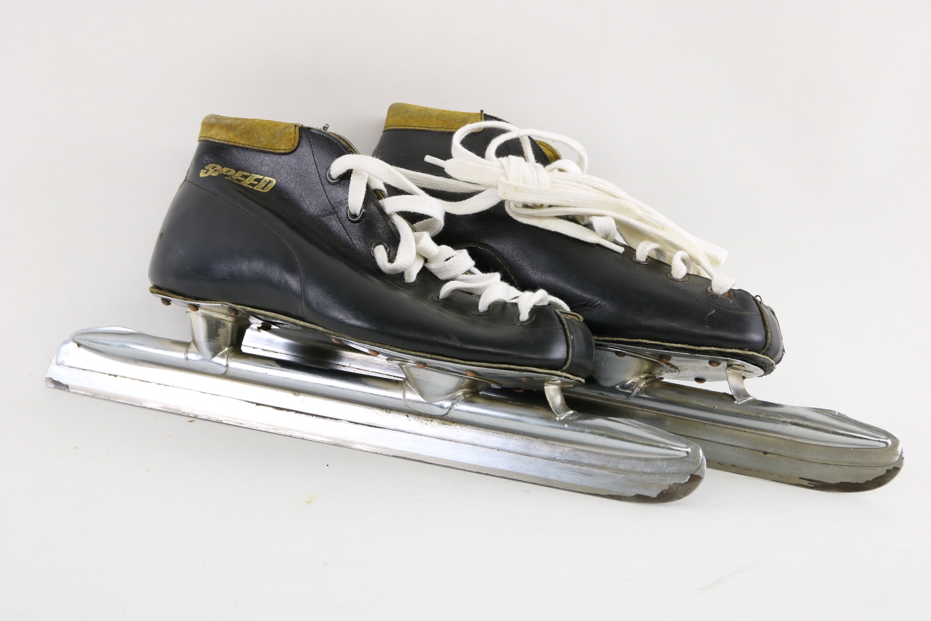 Gebruikte noren laag maat 37