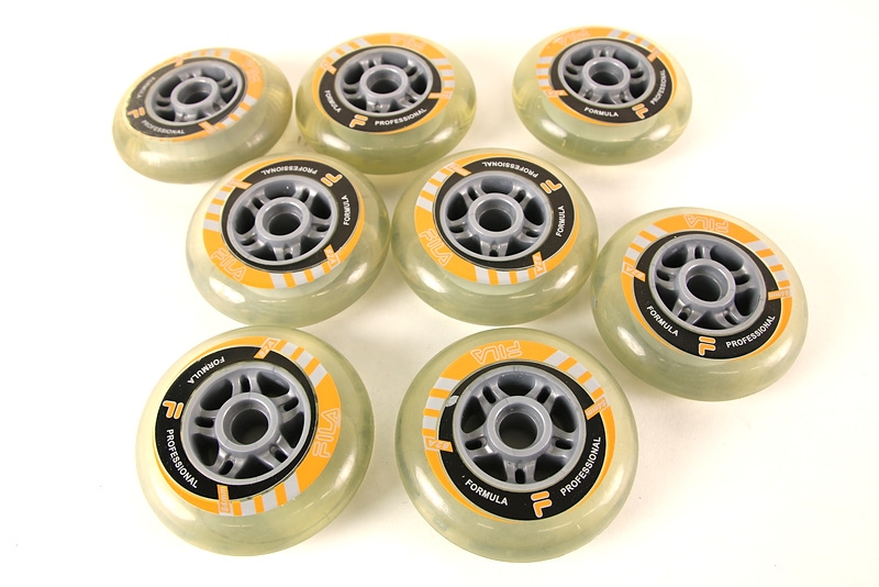 Skeeler wielen 84 mm 82A per 8 stuks