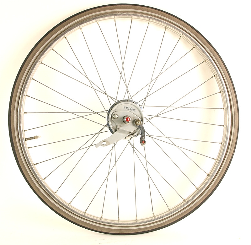 Voorwiel 26 x 1 3/8 gebruikt