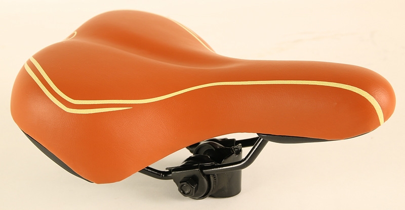 Zadel universeel bruin met zadelstrop