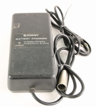 Gebruikte acculader giant 4 pins